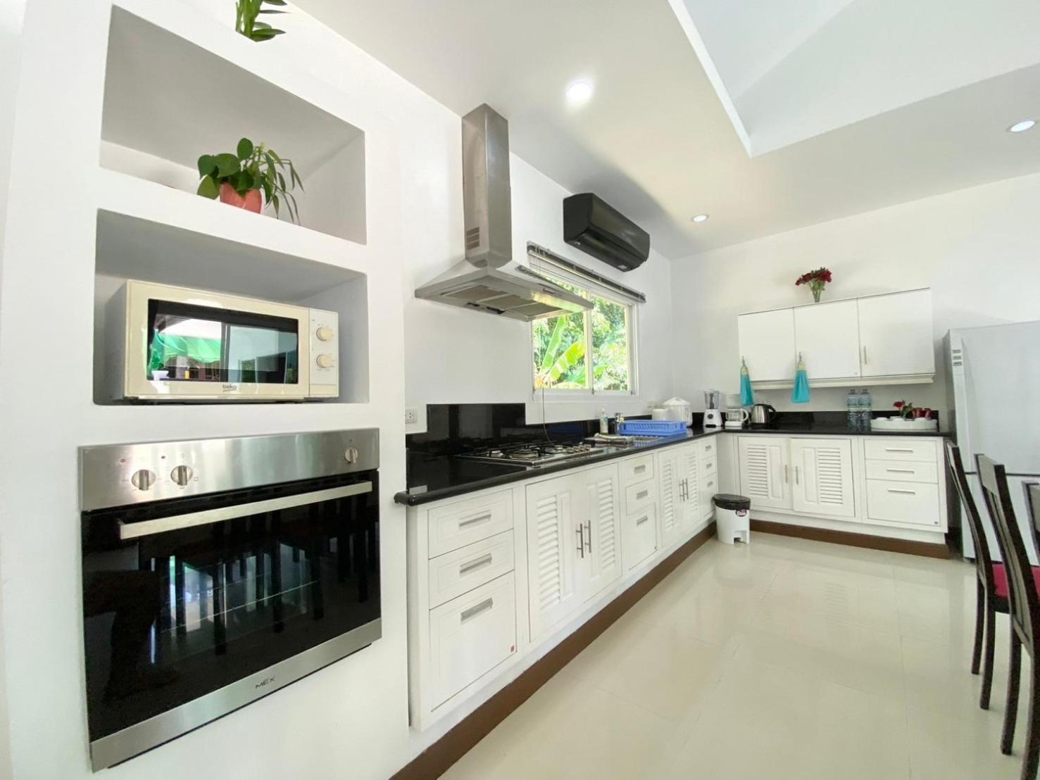 Chalong - 4 Bedroom Private Pool Villa - Phuket Exteriör bild